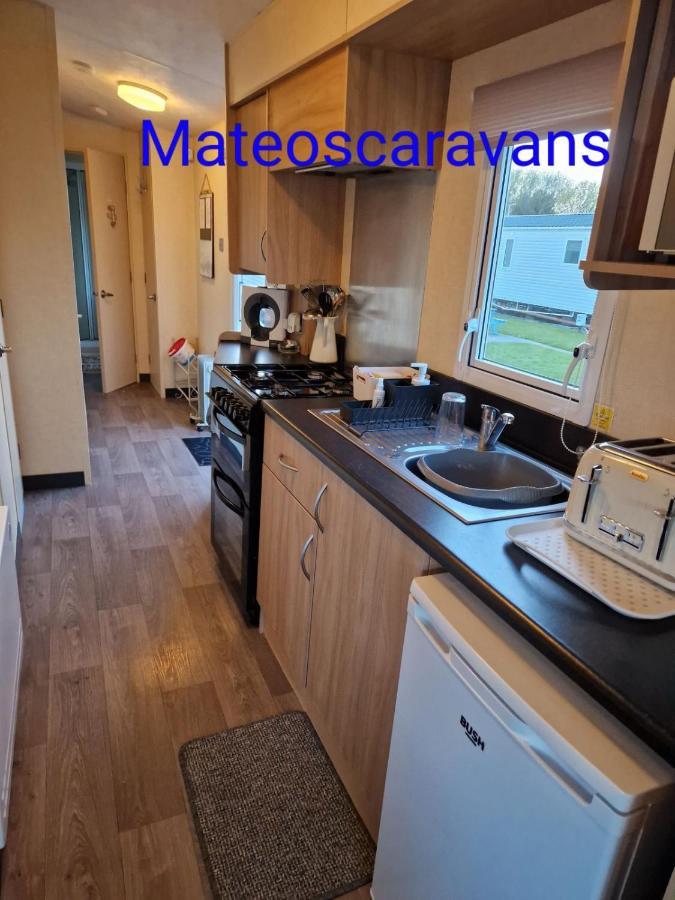 Mateos Caravan Hire Скегнесс Экстерьер фото